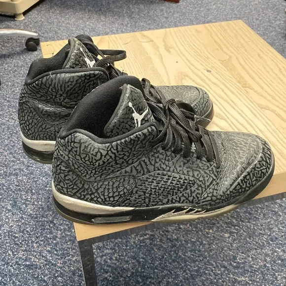 Jordan | Shoes | Jordan 5 Retro 3lab5 Concrete Print Size 1  display picture 3